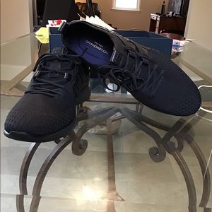 COLE HAAN Grand Motion Wovenstitch NWT